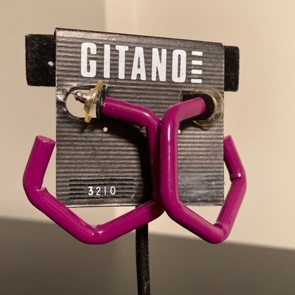 Gitano Magenta Hexagon Earrings